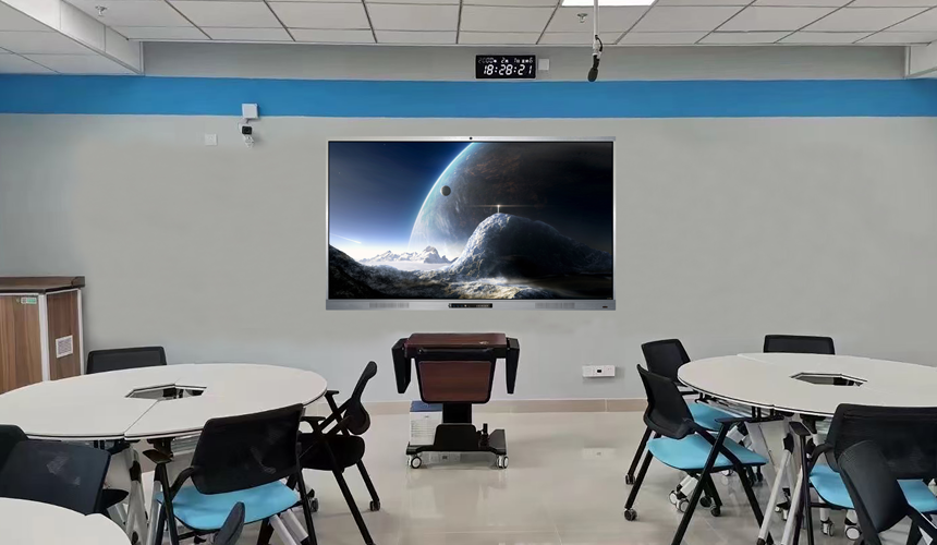 互聯(lián)一體機(jī)：打破空間界限，邁向無縫互聯(lián)的新時代