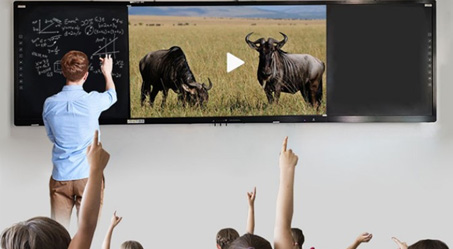 方成教學板書記憶一體機：用教育連結(jié)大灣區(qū)